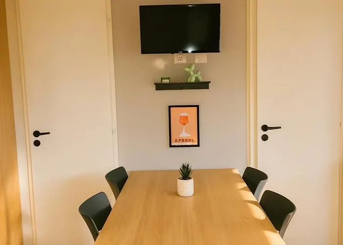 Mobil-home 6 Pers Neuf, Clim, Terrasse & Piscines Шале