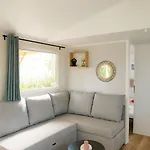 Mobil-home 6 Pers Neuf, Clim, Terrasse & Piscines Chalet