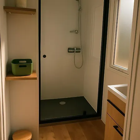 Dağ evi Mobil-home 6 Pers Neuf,3 Chambres, Clim, Terrasse & Piscines *