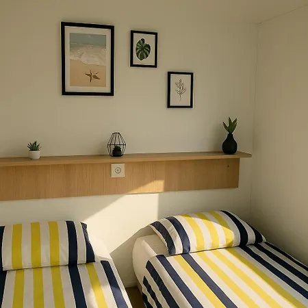 Dağ evi Mobil-home 6 Pers Neuf,3 Chambres, Clim, Terrasse & Piscines Lattes