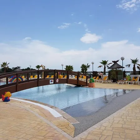 Mobil-home 6 Pers Neuf,3 Chambres, Clim, Terrasse & Piscines Dağ evi *